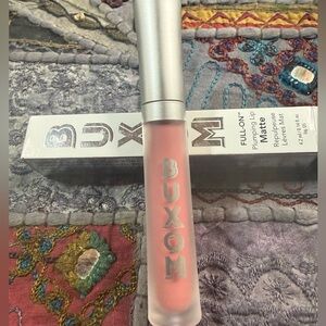 Buxom full-on plumping Matte Lipgloss